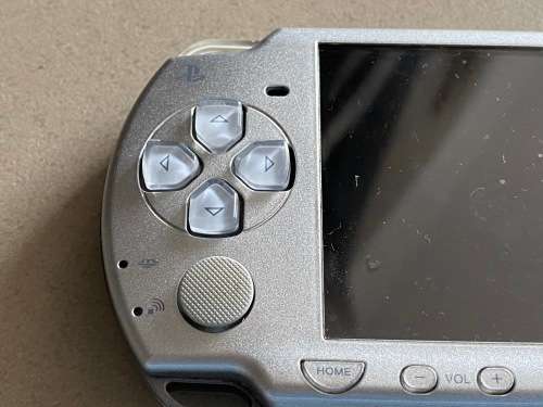 PSP silver for spares - does not power on
