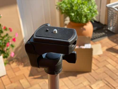 Takara camera stand - excellent condition and beautiful - cheap