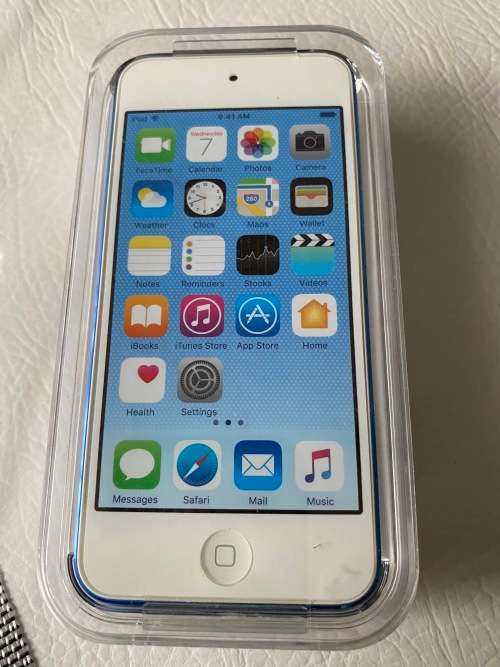 Brand New iPod Touch 16GB - good deal