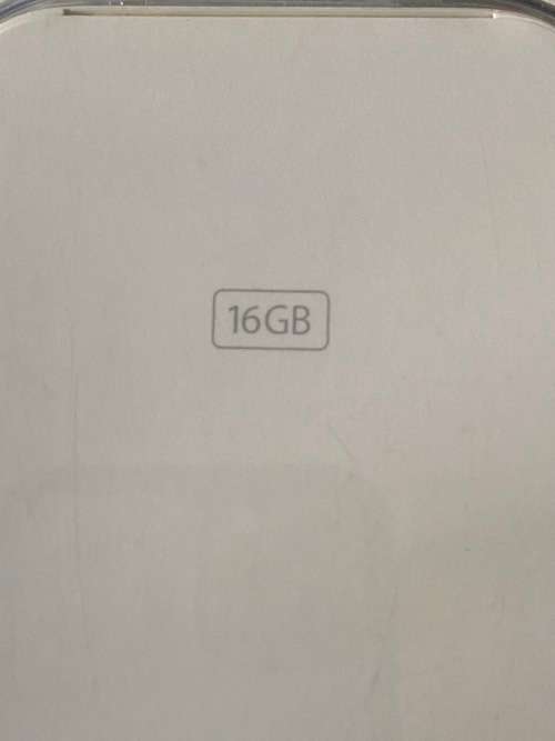 Brand New iPod Touch 16GB - good deal