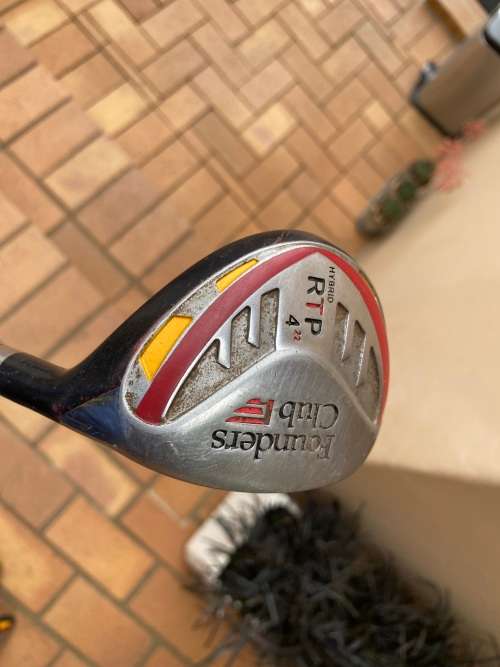 Lovely set of Golf Drivers x 3 - good value - Driver, 3 and 4 Woods