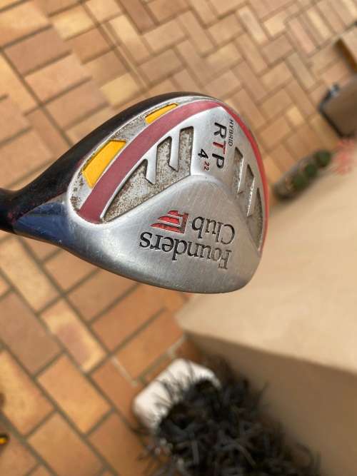Lovely set of Golf Drivers x 3 - good value - Driver, 3 and 4 Woods