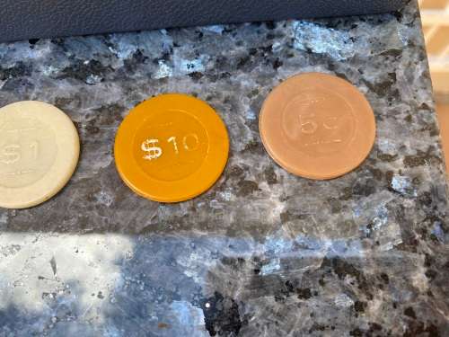 Vintage roulette chips - must have - collectable