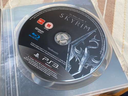 Skyrim PS3 game - nice