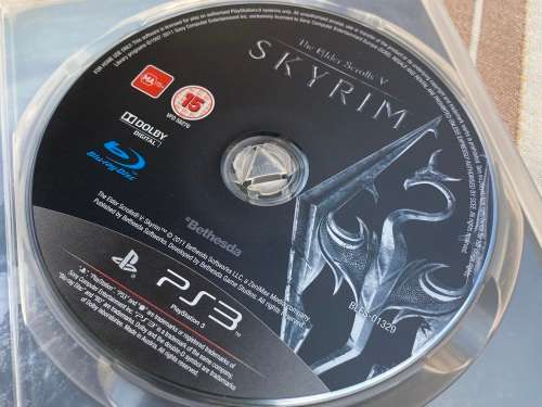 Skyrim PS3 game - nice