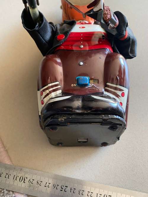 Vintage Tin Toy monkey toy - large toy - collectable