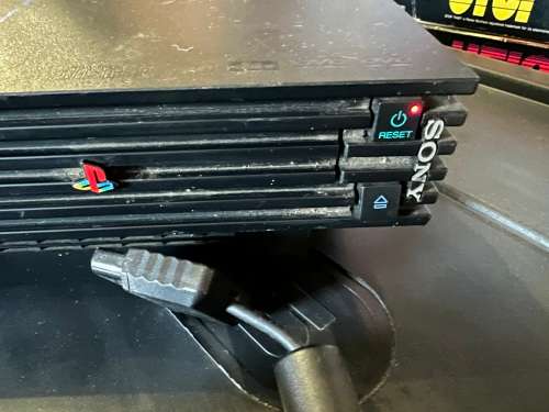 PS2 Gaming Console - cheap with 1 controller