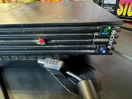 PS2 Gaming Console - cheap with 1 controller