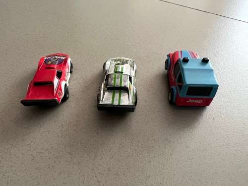 3 x slotcars for spares or repair