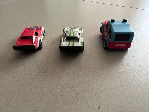 3 x slotcars for spares or repair