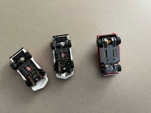 3 x slotcars for spares or repair