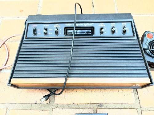 Vintage and rare Atari set - see pics