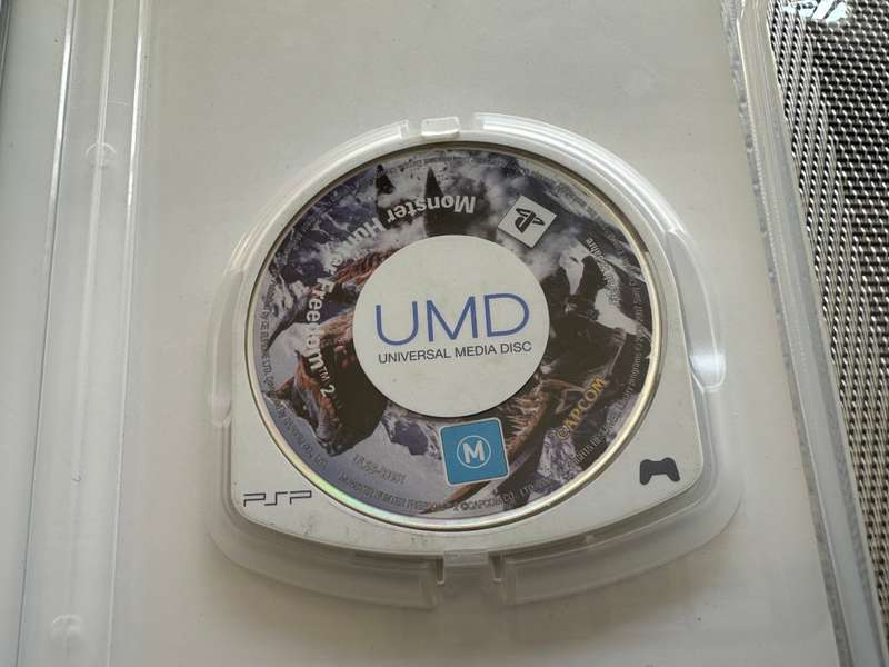 Monster Hunter PSP game
