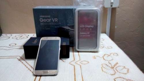 (R11000 Combo) Samsung Galaxy S7 32gb Gold +Samsung Gear VR Headset +Original LED View Flip pouch
