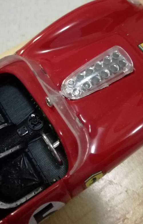 BRUMM FERRARI 250TR59 NUMBER 5 CODE:R094-UPD WINNER SEBRING 1959 DRIVERS DAN GURNEY AND CHUCK DAIGH