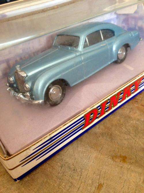 Match Box Dinkey 1955 Bentley R Continental (1990)