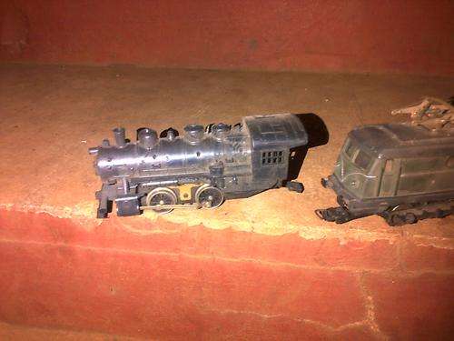 Lima - Railway tracks-Locomotive etc..found in box