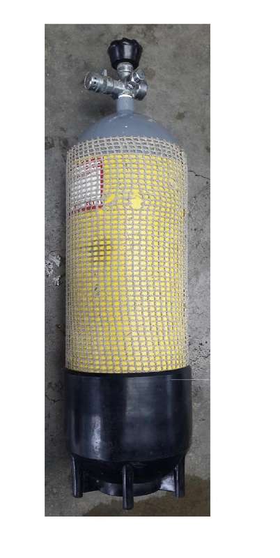 DIVE TANK 200LB PERFECT FOR DIVING OR FILLING AIR RIFLES PCP