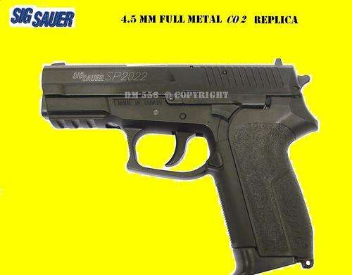FULL METAL SIG SAUER 4.5 MM CO2 SPECIAL INCL 3000 BB'S + 10 CO2's