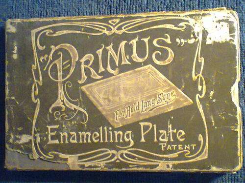 A 1930"s ENAMELLING PLATE to decorate Post Cards or Photo's by making lovely Edgeing & profile's
