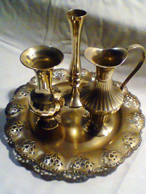 A Old Vintage Job Lot of Brass Wear in Excellent condition.