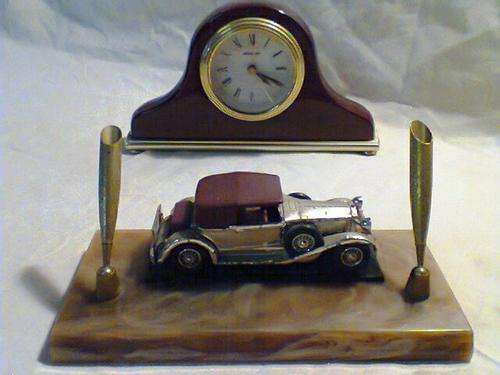 A very Old Desk Pen Holder & beautiful Quartz STAIGER Watch in wood on Brass steel with round feet