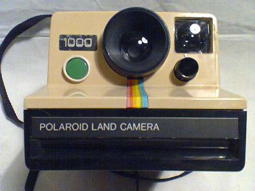 A Original first Edition RARE Old Vintage Polaroid 1000 Camera in good condition