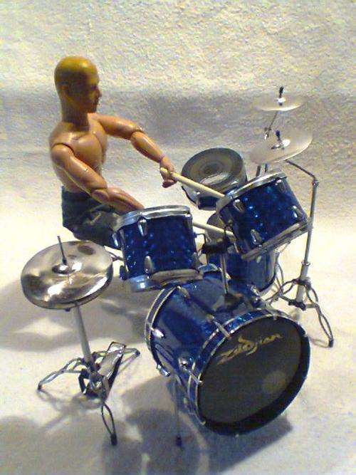 Complete Miniature Drum Set " Zildjian" Ideal for display in the Man cave in Excellent Condition