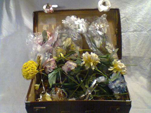 A Real Old Vintage Suit Case full of Old Flowers from yeaster year.465mm widex185mm high x315mmtall