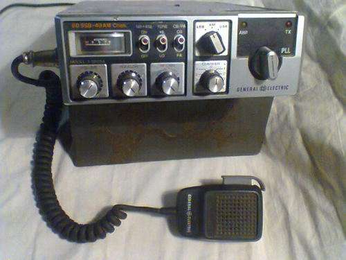 A Vintage 40 Band + LSB & AM & USB "General Electric CB (Citizen Band) Radio.In Good Order.