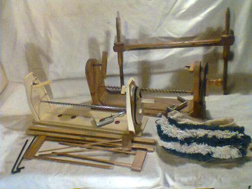 2 x Old Shaggy Rug making machines + a Weavers Bow. All you will need to make a Beautiful Shaggy Rug
