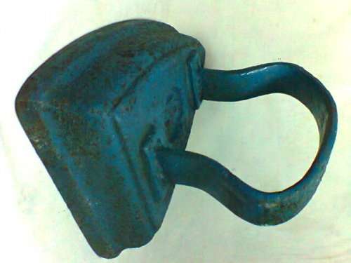 1920's From the Farm House a Awesome Antique Cast Iron No 5 Sad Iron. In Good Original Condition
