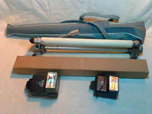 3 x Camera Tripod's plus 2 x flashes. Tripod names:H.J Riess.+ Velbon. Flashes: Vivitar +