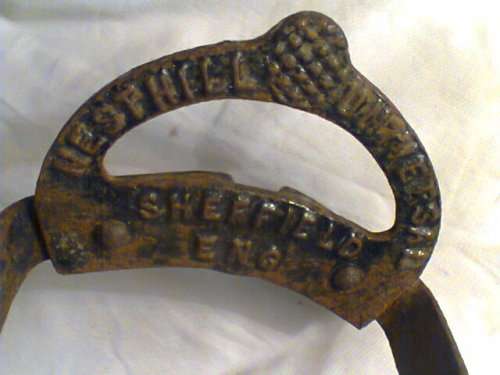 A Vintage "Nesthill Universal Sheffield England"Foot held hand pumped & hand sprayed.In good order