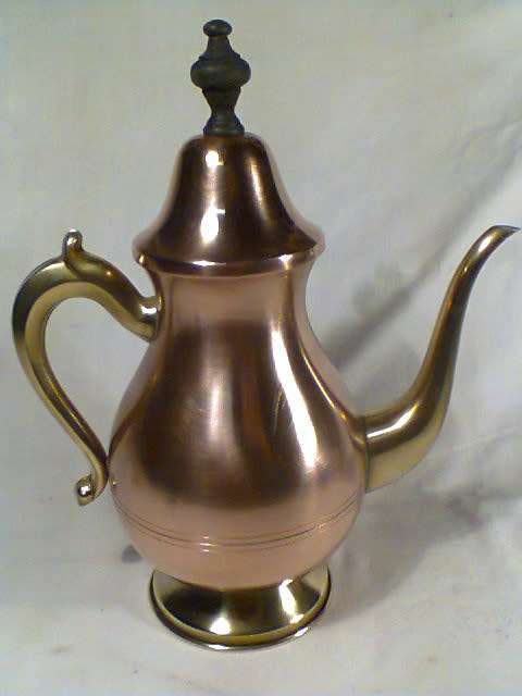 Vintage Holland copper Kettle with Bell/Lid& brass handle/spout plus 2 zinc lined copper milk jug's.
