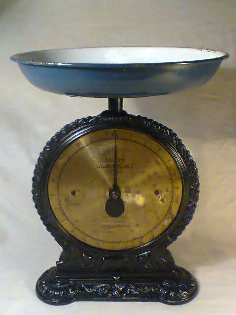Awsome Cast iron "Salter Family Scale No 45" for the collector Good clean & working