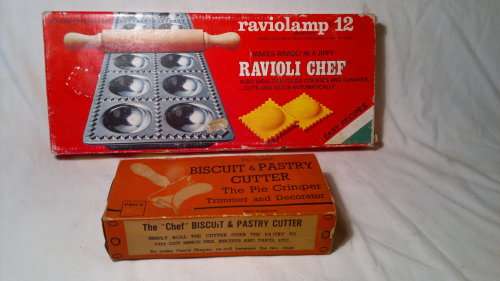 Wow A boxed Ravioli Chef with it own pastry Rolling pin Plus a Chef pie Crimper & Trimmer Boxed.
