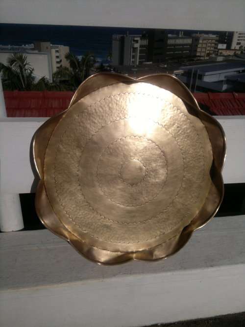 For A Table Very Large Vintage solid Heavy Brass Round Table Tray it is hand beaten with detail work