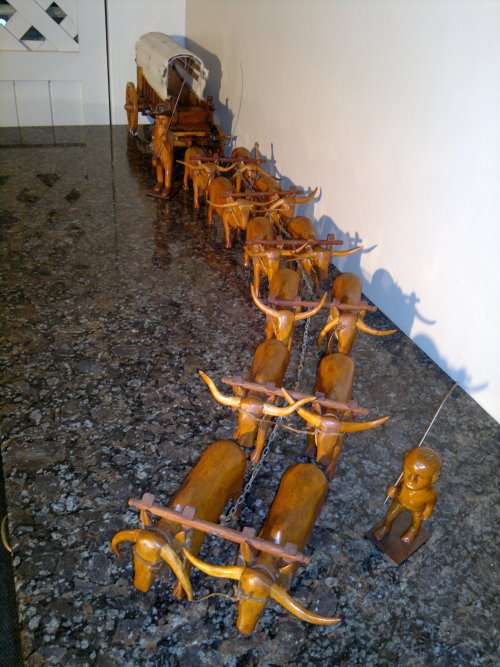 1940's KAKEBEEN  Ossewa "Ox wagon & 12 Afrikaners Oxen + Boer + handler" Hand Carved Detailed