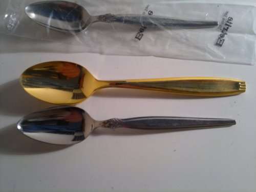 Vintage 6 x " Eetrite " spoon stainless steel 3 x Gold Stainless Steel spoons.All in good order.