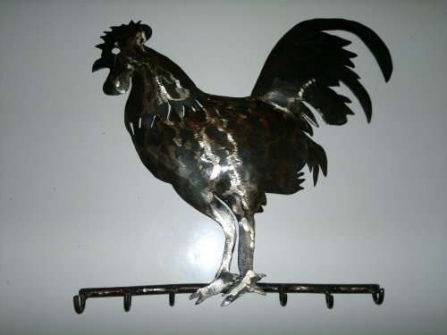 A Large metal "ROOSTER" Towel Rack. Impressive and beveled. Ideal for the Kitchen. Size: 28 x 30cm.