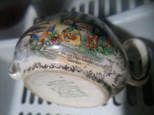 A few Vintage Items. 4 x Porcelain and a EPNS holder. 2 x James Kent and 2 x Sandland Ware,Yoeman.