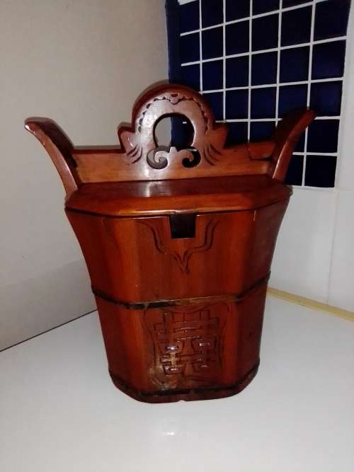 A 1800`s Large SIGNED hand carved wood Chinese Chinoiserie Rice or Biscuit Tureen Locking handle