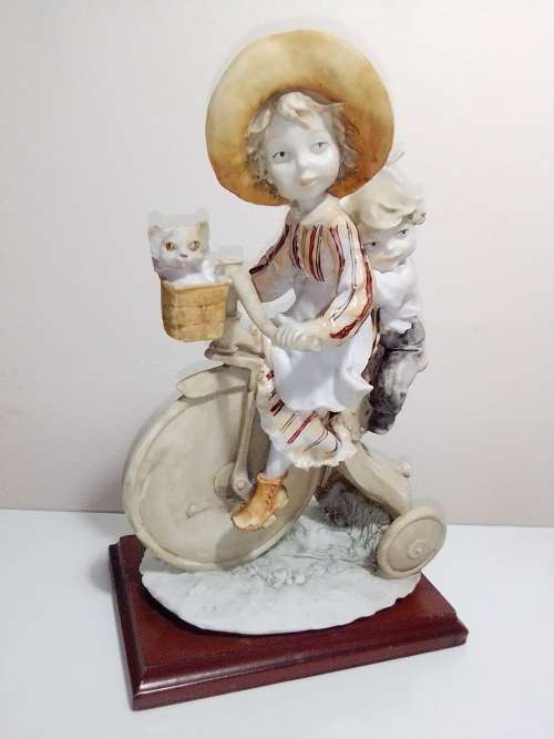 WoW. A Vintage F.E.J. Collector`s Edition Porcelain. A Girl with small Boy, Cat on a Tricycle.