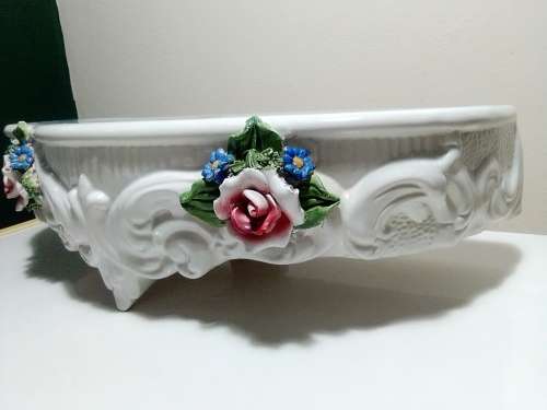 Out of a 1900`s Victorian House in Durban North this awesome old porcelain wall shelf.