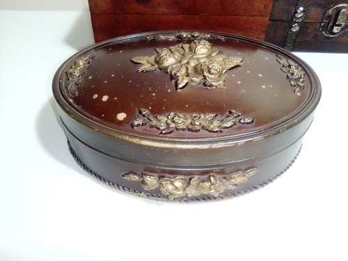 A Vintage 1980`s Jewels Premium Sumatra 28 Cigars No7 box SWISSMADE & 2 Jewlery/trinket empty boxes