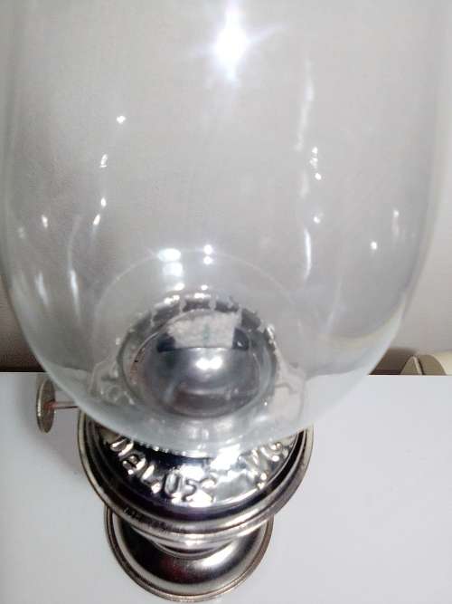 A collectors item. Praphbat 999 Kerosene Delux small oil Lamp with imported Czechoslovakian Mantel.