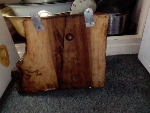 In good order a R3k Mercury Marine boat Propeller and Thermometer mounted on a Oak Wooden base