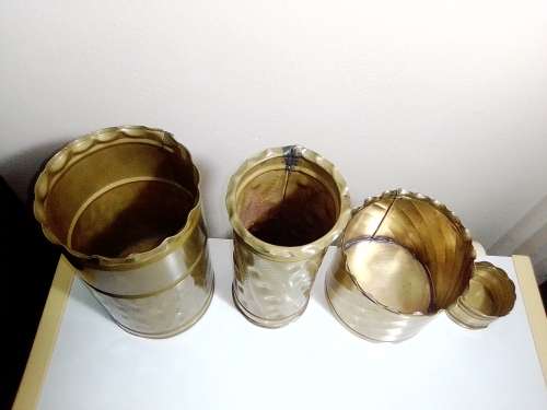 A Lot of 4 x Brass planters of various sizes for plants or desk organizer`s (Pens, Cutlery, Etc.)