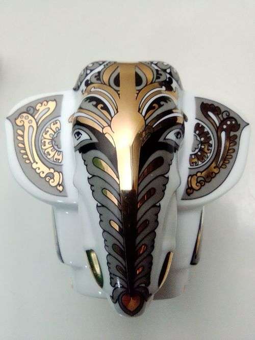 Porcelain/Pewter Kettle/Oil lamp. A True Shi Lankin Memento Elephant 1 sealed pack. The Art of Tea.